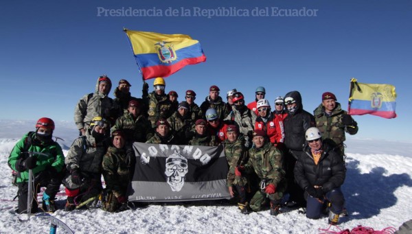 Fotos Rafael Correa en la cima del Cotopaxi-2