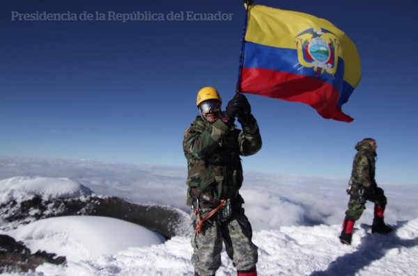 Fotos Rafael Correa en la cima del Cotopaxi