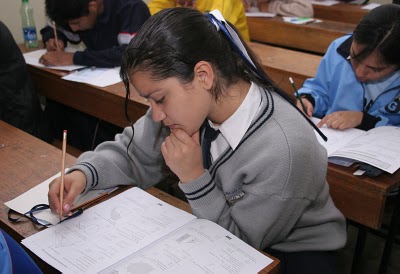 Estudiantes deberán rendir Nuevo Examen de Grado